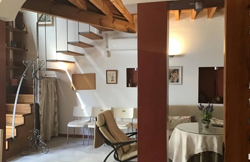 Jewish Quarter Apartment | LOVELY DUPLEX IN THE MOSQUE