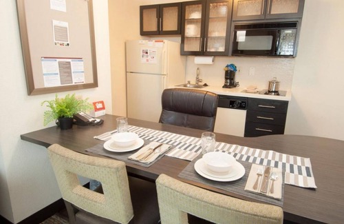 Anaheim Resort Hotel | Lovely Escape! Pets Allowed, Kitchenette, Pets Allowed, Near Disneyland