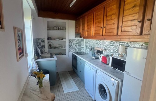 Marcillat-en-Combraille Villa | Lovely detached house close to village on enclosed land planted with trees.