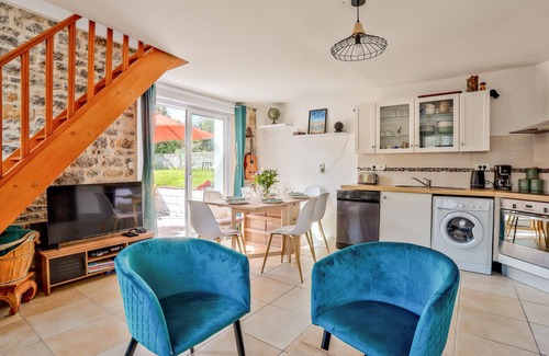 Quettreville-sur-Sienne House | Lovely home in Quettreville-sur-Sienne