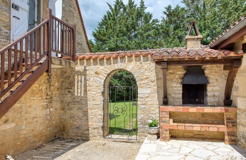 Saint-Laurent-la-Vallee Apartment | Lovely spacious studio with a shared heated swimming pool and private terrace