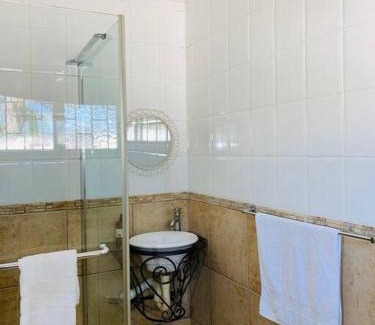 Welgemoed Apartment | Lovely Guest Suite for Family of 4