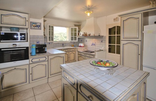 Sainte-Anastasie-sur-Issole House | Lovely home in St Anastasie s Issoles