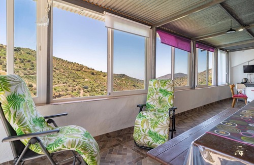 Canillas de Albaida House | Lovely home in Canillas de Albaidas