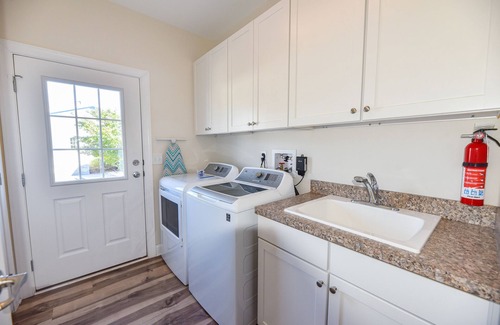Long Neck House | Lovely home, beach, family fun, pools pet friendly!