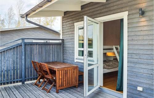 Asensbruk House | Lovely Home In Åsensbruk With Kitchen