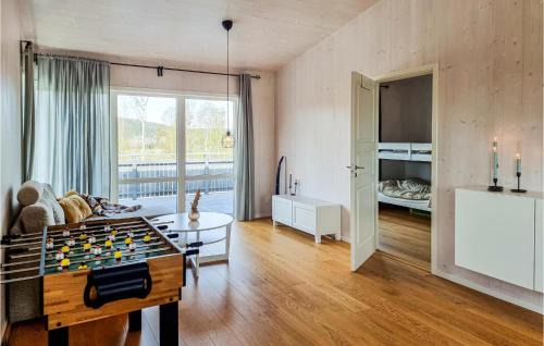Asensbruk House | Lovely Home In Åsensbruk With Kitchen