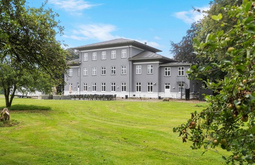 Brorup House | Lovely home in Brørup with WiFi