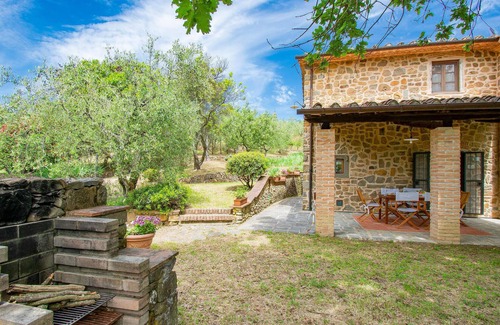 Macchino House | Lovely home in Buggiano with kitchen