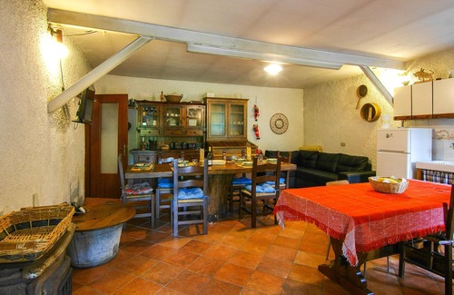 Codivilla House | Lovely home in Codivara with WiFi