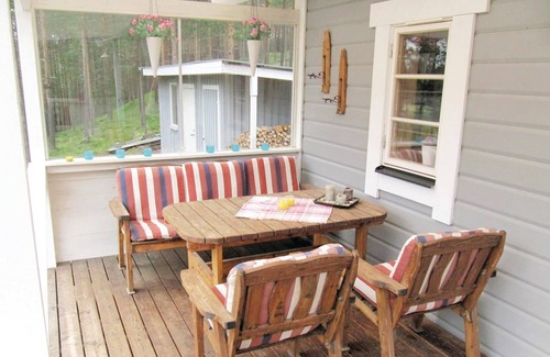 Hedeviken House | Lovely home in Hede with sauna