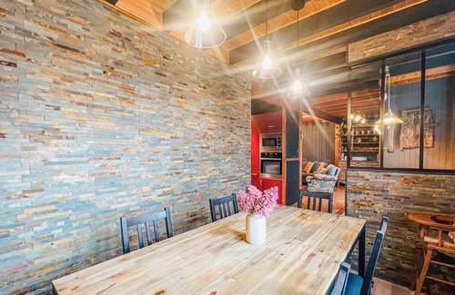 Langatte House | Lovely home in Langatte with WiFi