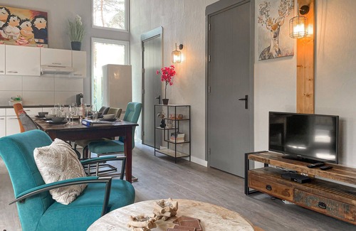 Langstraat House | Lovely home in Meijel with WiFi