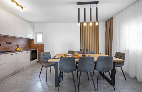 Skradin House | Lovely home in Plastovo with sauna