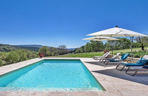 Roussas House | Lovely home in Roussas