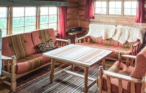 Oyer House | Lovely Home In Sjusjøen With Kitchen