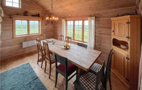 Oyer House | Lovely Home In Sjusjøen With Kitchen