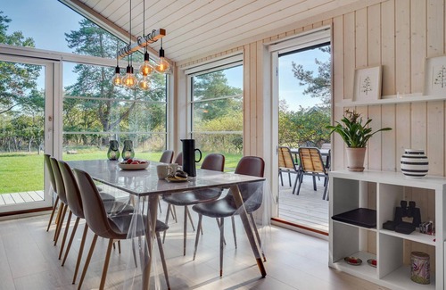 Boeslunde House | Lovely home in Skælskør with kitchen