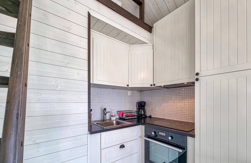 Tanum House | Lovely home in Tanumshede with kitchen