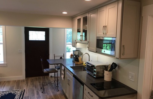 Wilmington Apartment | Lovely new apt with private entrance, patio, yard, gas grill and fire pit.
