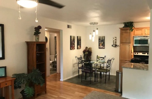 Glenwood Grove - North Iris Condo | Lovely, Remodeled, Zen-like, 1-bdrm. Condo!