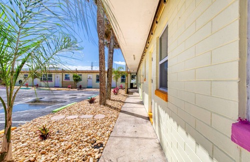 Bridgeport Heights Apartment | Lovely studio unit with free parking on premises.