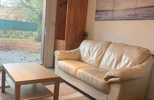 Pessac Apartment | Lovely suite with on-site parking