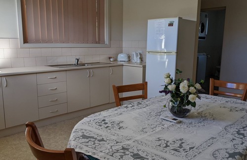 Joyce Apartment | Lucindale Apartments