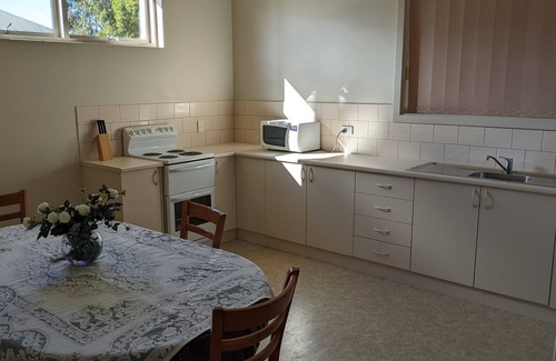 Joyce Apartment | Lucindale Apartments