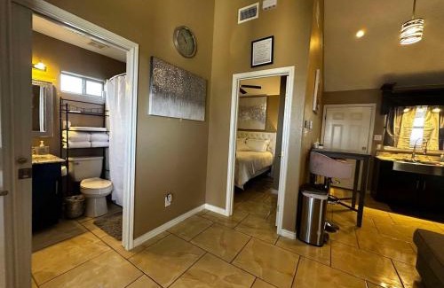 Eagle Pass Villa | Lucky Getaway