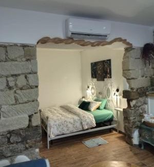 Tula Bed & Breakfast | Lughera b&b
