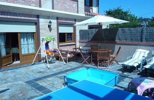 Somo Apartment | Lujo a 300m de la playa con Terraza, Piscina, Wifi