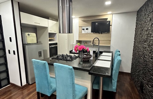 Quinta Paredes Apartment | Lujoso , Apartamento Duplex a Pocos Metros de la Embajada Americana y Corferias