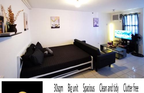 Balibago Apartment | Luna staycation Cozy Condo near Enchanted Kingdom