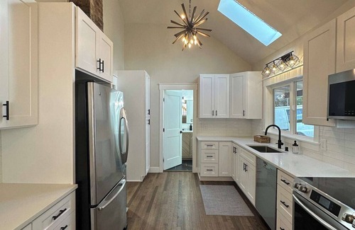 Stevens House | Luxe Craftsman Arboretum Escape