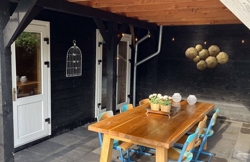 Matsloot Ski Chalet | Luxe en Ruim Chalet met Airco aan het Leekstermeer. Huisdiervriendelijk