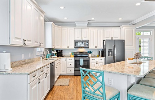 Ash House | Luxe Home w/Htd Pool,50 Steps to Beach,Elevator,Putting Green