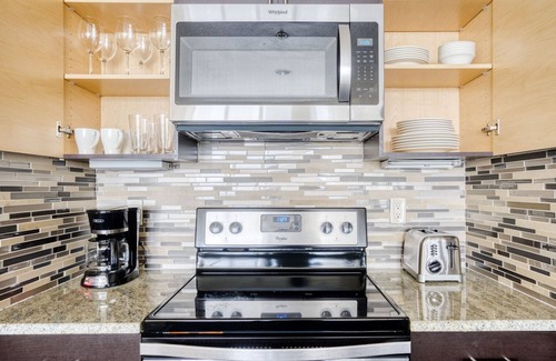 Rincon Hill Apartment | Luxe Rincon Hill 1BR w/Gym & Lounge, walk to Embarcadero, by Blueground