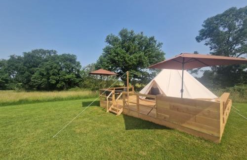 Sannat Other | Luxe Tent La Maison Des Trois Grands