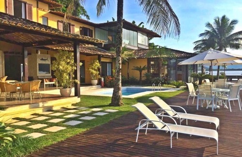 Itanema House | LuxoBrasil #AR21 Villa Caierinhas 08 Suites Angra Vacation Rentals
