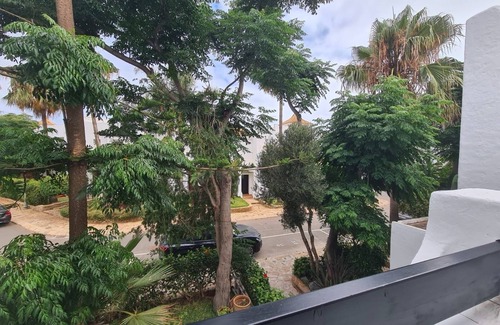 Oulad Khallouf Villa | Luxueuse Villa, 4 Chambres Face à la mer en Résidence Fermée, Sécurisée