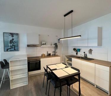 Hedtberg Apartment | Luxuriöses Apartment für 4 Personen, Neubau, Parkplatz free
