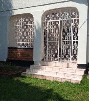 Ntinda House | Luxurious 2 bed bungalow in Ministers Village