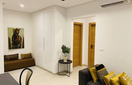 Sousse - Monastir Apartment | Luxurious 2 Bedroom Apartment 10 min from the Beach in the heart of Sousse 🇹🇳