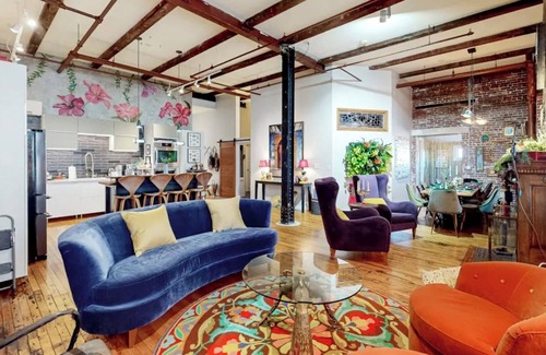 Downtown Portland Condo | Luxurious 2 Bedroom Loft in Portland’s Art District
