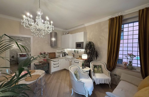 Borgo Trento Apartment | Luxurious 2 bedrooms, 2 bathrooms with beautiful terrace
