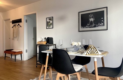 Schoenefeld Apartment | Luxurious 2-room apartment, WLAN, washing machine
