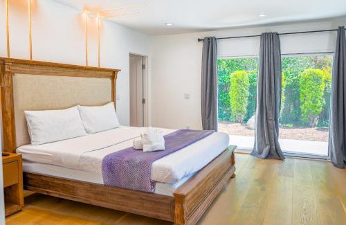 Sawtelle House | Luxurious 4 BR near UCLA-Beverly Hills - BEL1-LOR