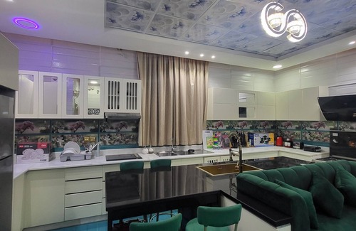 Ajman Villa | Luxurious 6 Bedrooms Villa with Private Swimming pool.