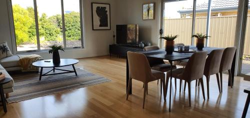 Aldinga Beach House | Luxurious beach stay, nearby famous wineries